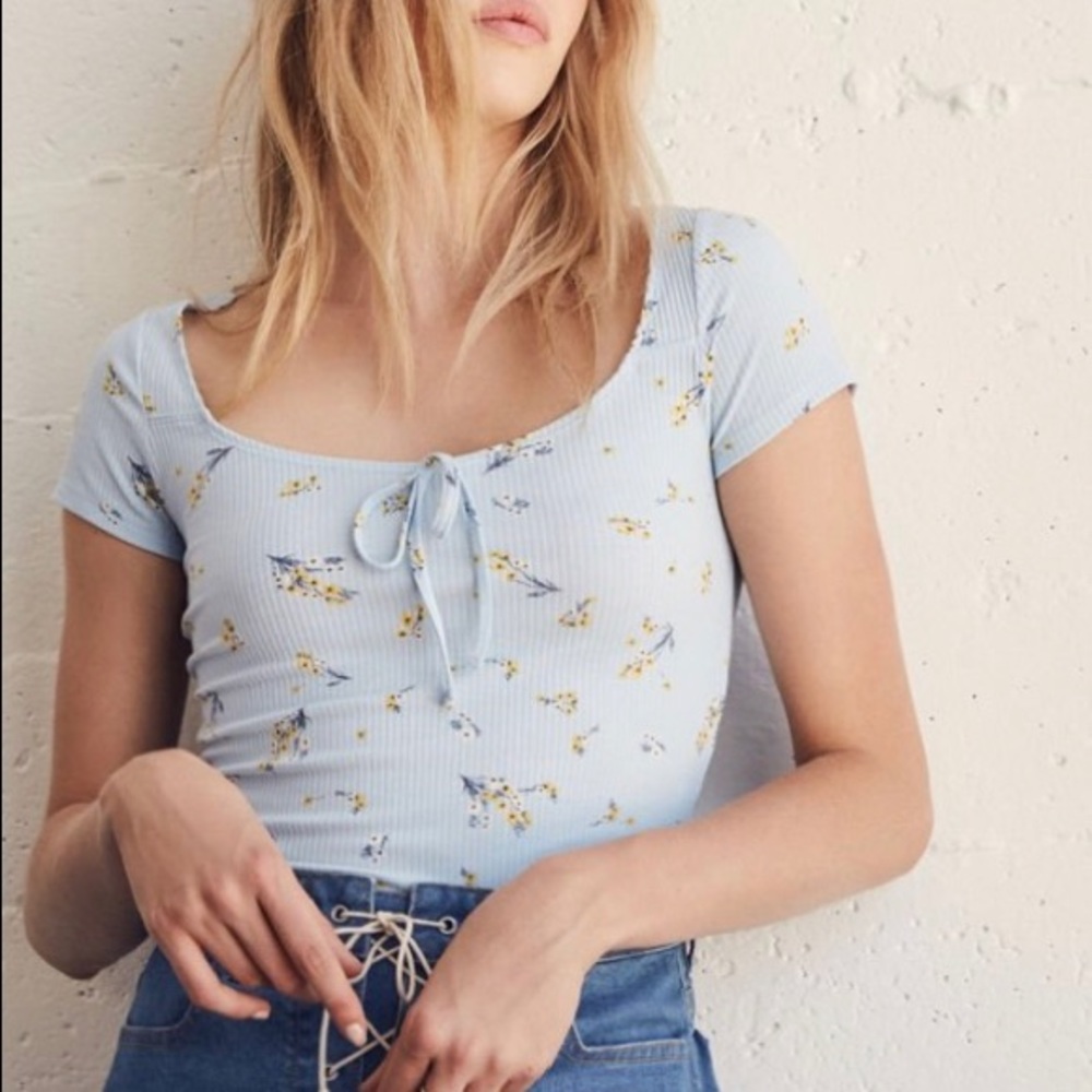 Pacsun Ribbed Tee - Picture 2 of 4